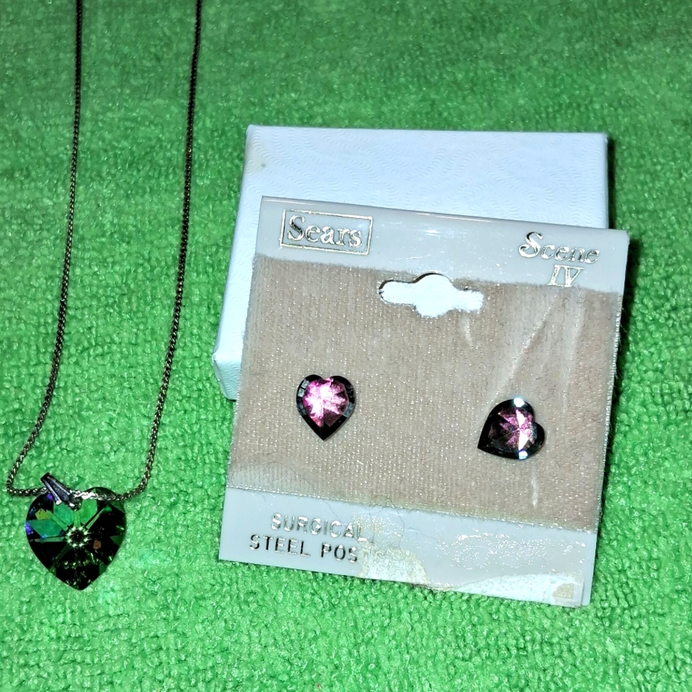 Vintage 80's,Green & Pink Toned,Heart-Shaped,Crystal Earrings & Necklace Set